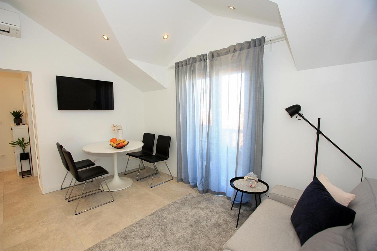 Apartman Ivana Supetar Extérieur photo