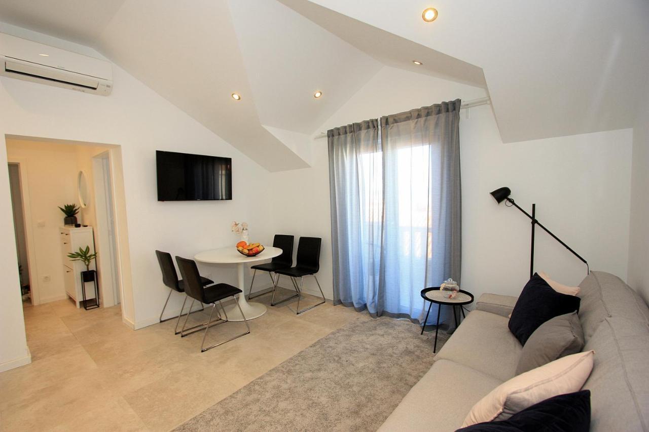 Apartman Ivana Supetar Extérieur photo